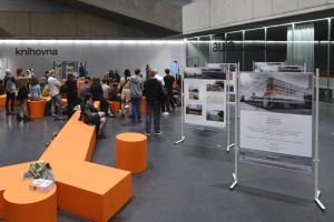 Výstavy: Kampus FHS pohledem studentů krajinářské architektury / Prostory 22 (foto: František Drábek)
